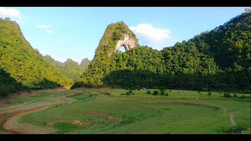 Khám phá núi “Mắt thần”- thác Nặm Trá (Trà Lĩnh)